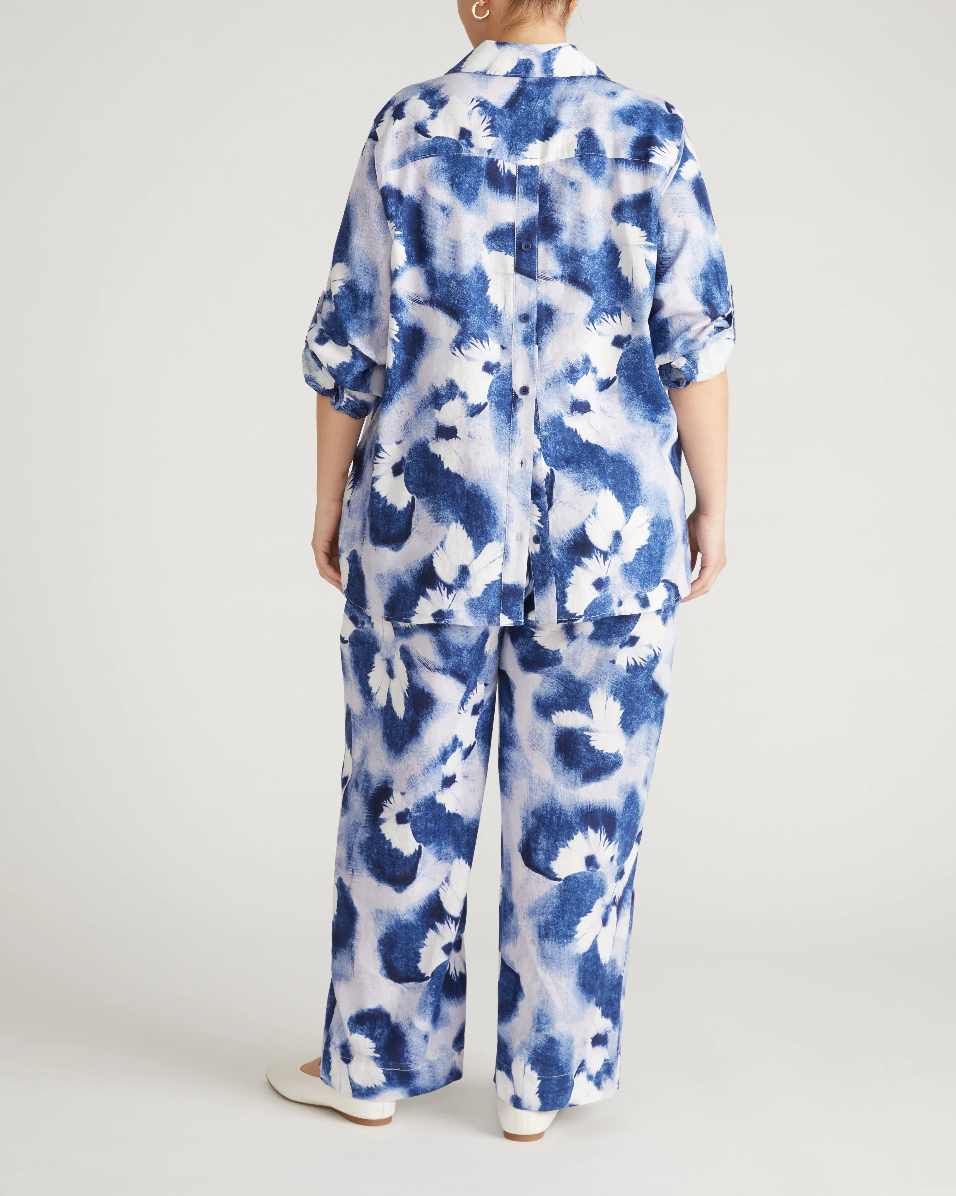 Button Back Linen Blend Polo Shirt - Blue Pressed Flower Print - Image 7