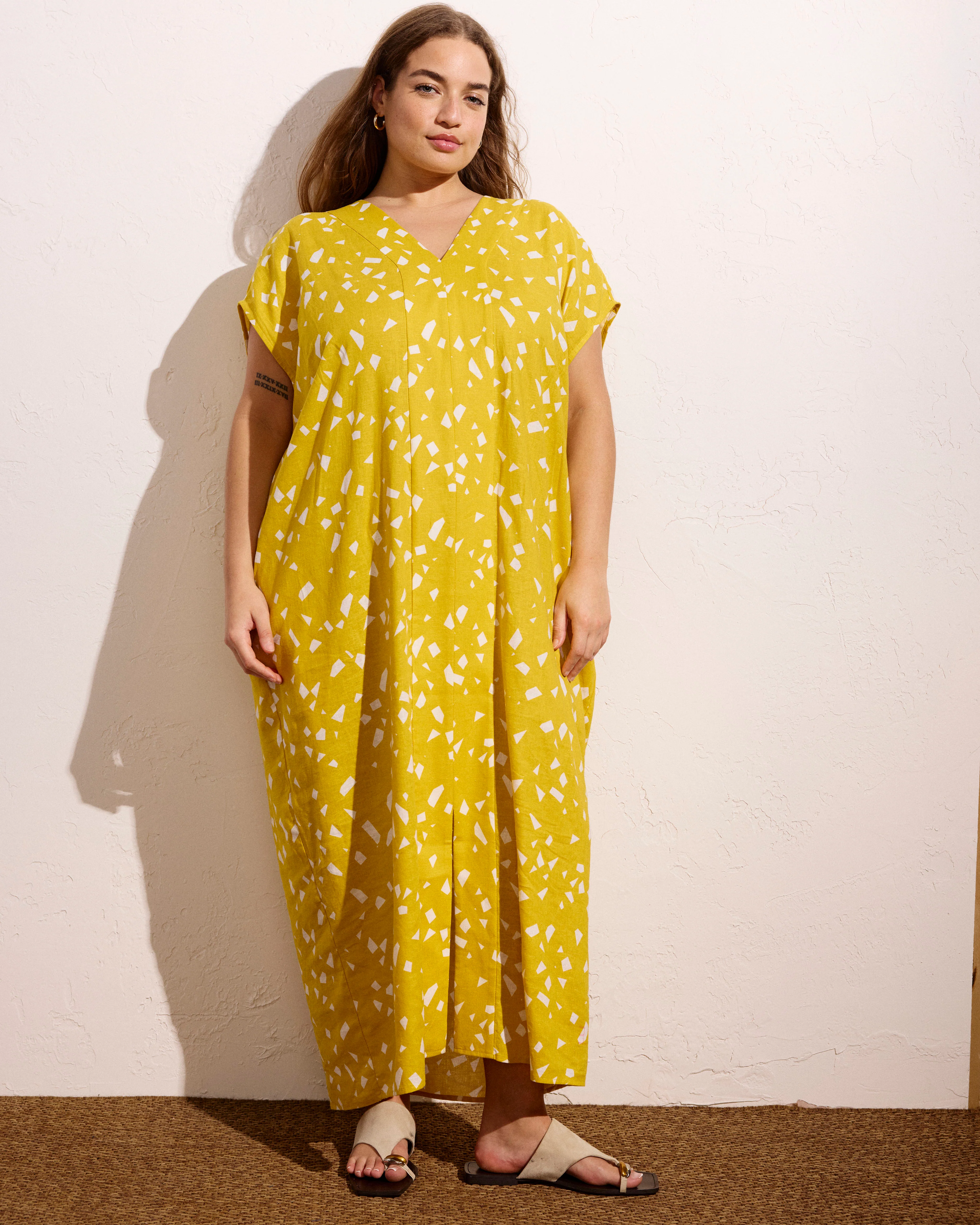 Cabana Linen Blend Kaftan - Yellow Confetti Print - Image 3