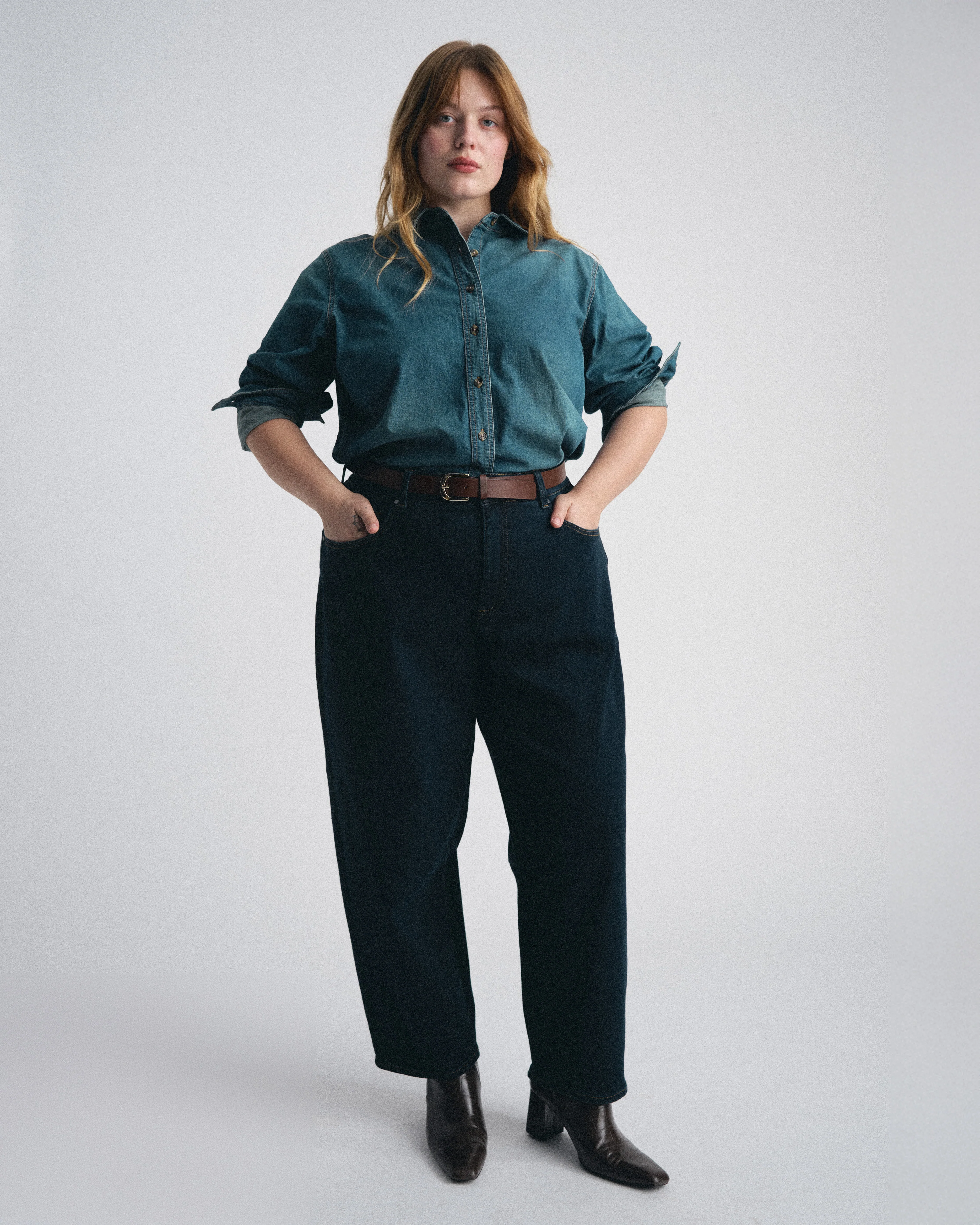 Dakota Cropped Barrel Leg Jeans - Dark Indigo