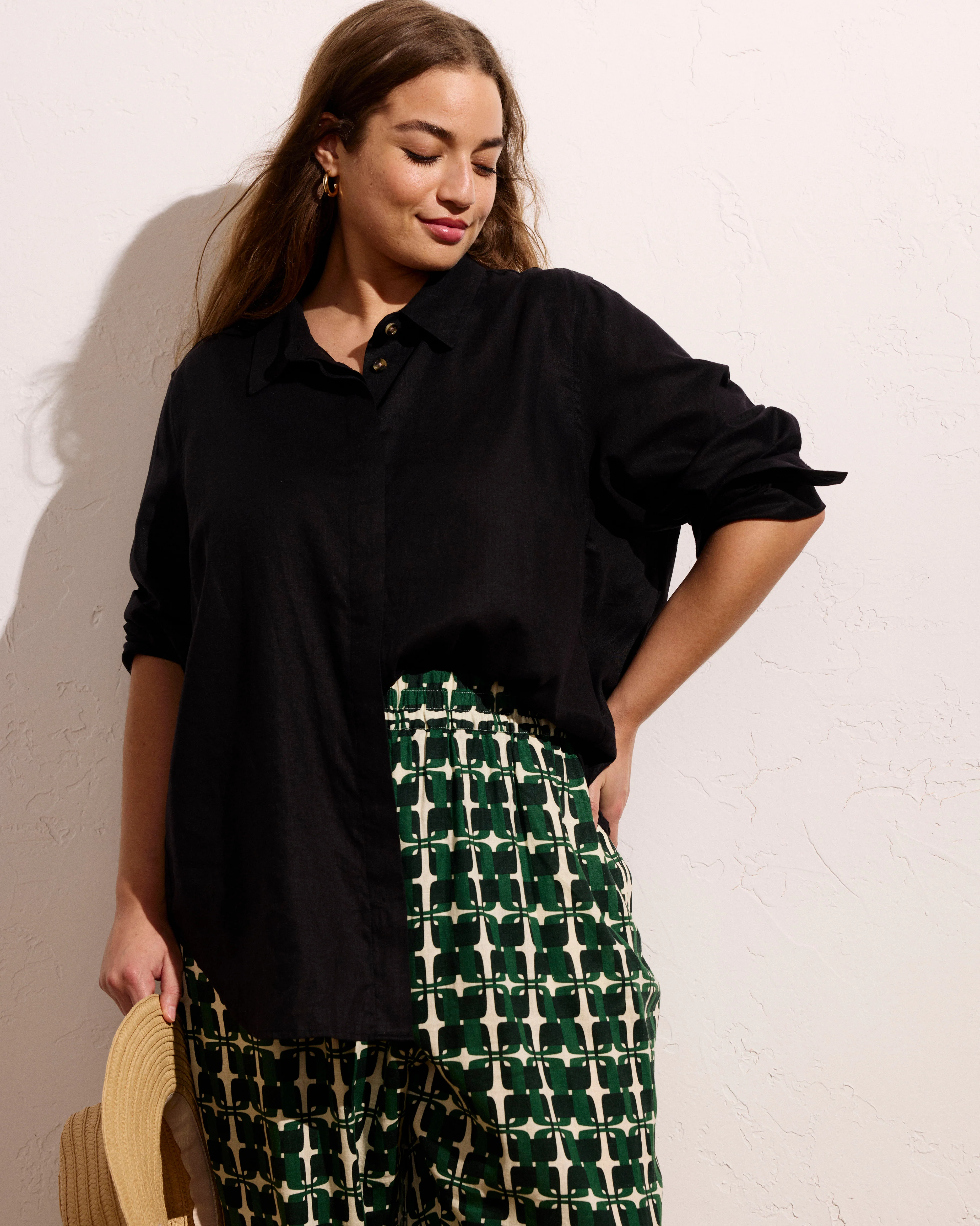 Dawn Linen Blend Hi Low Tunic - Black - Image 3