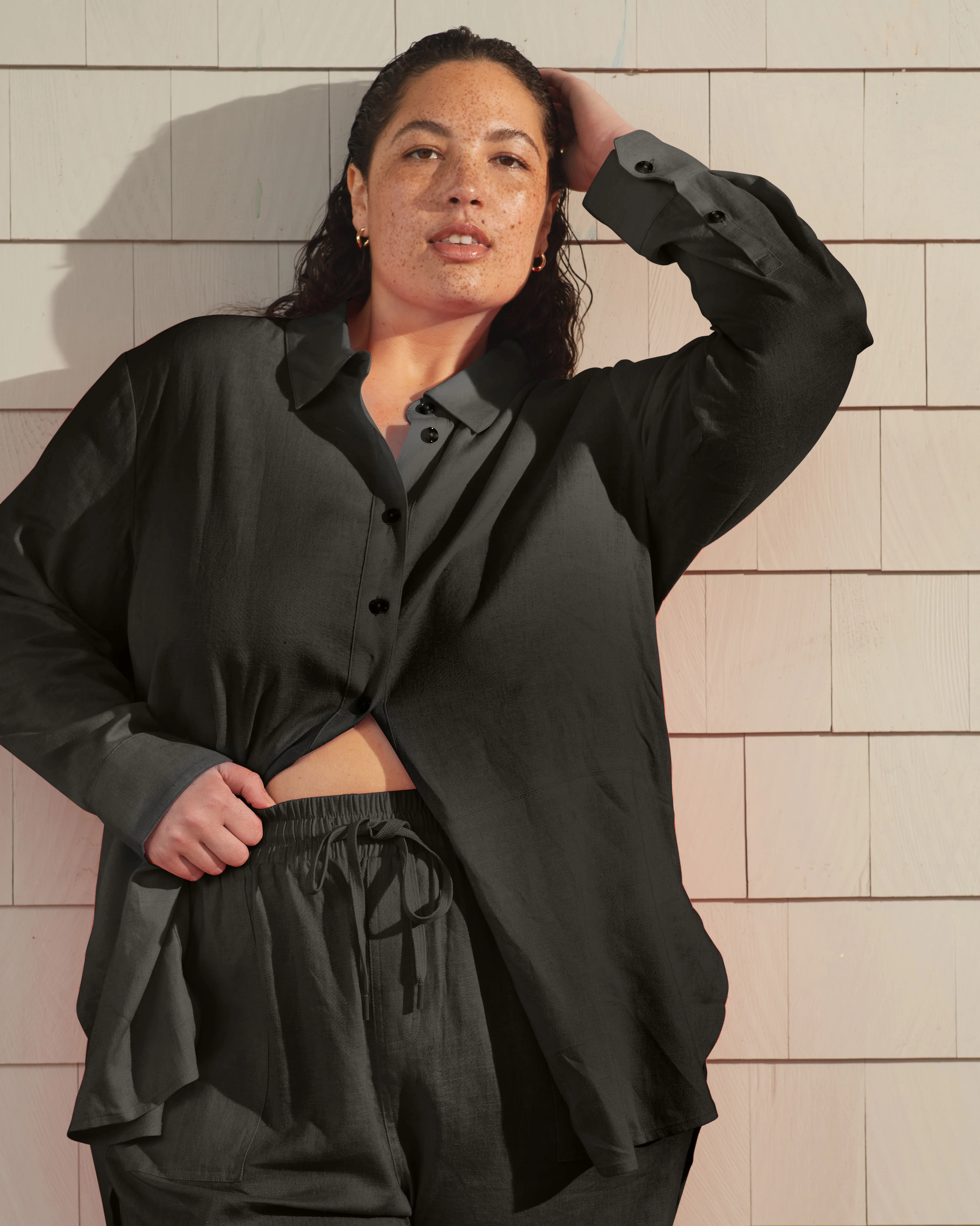 Dawn Linen Blend Hi Low Tunic - Black - Image 4