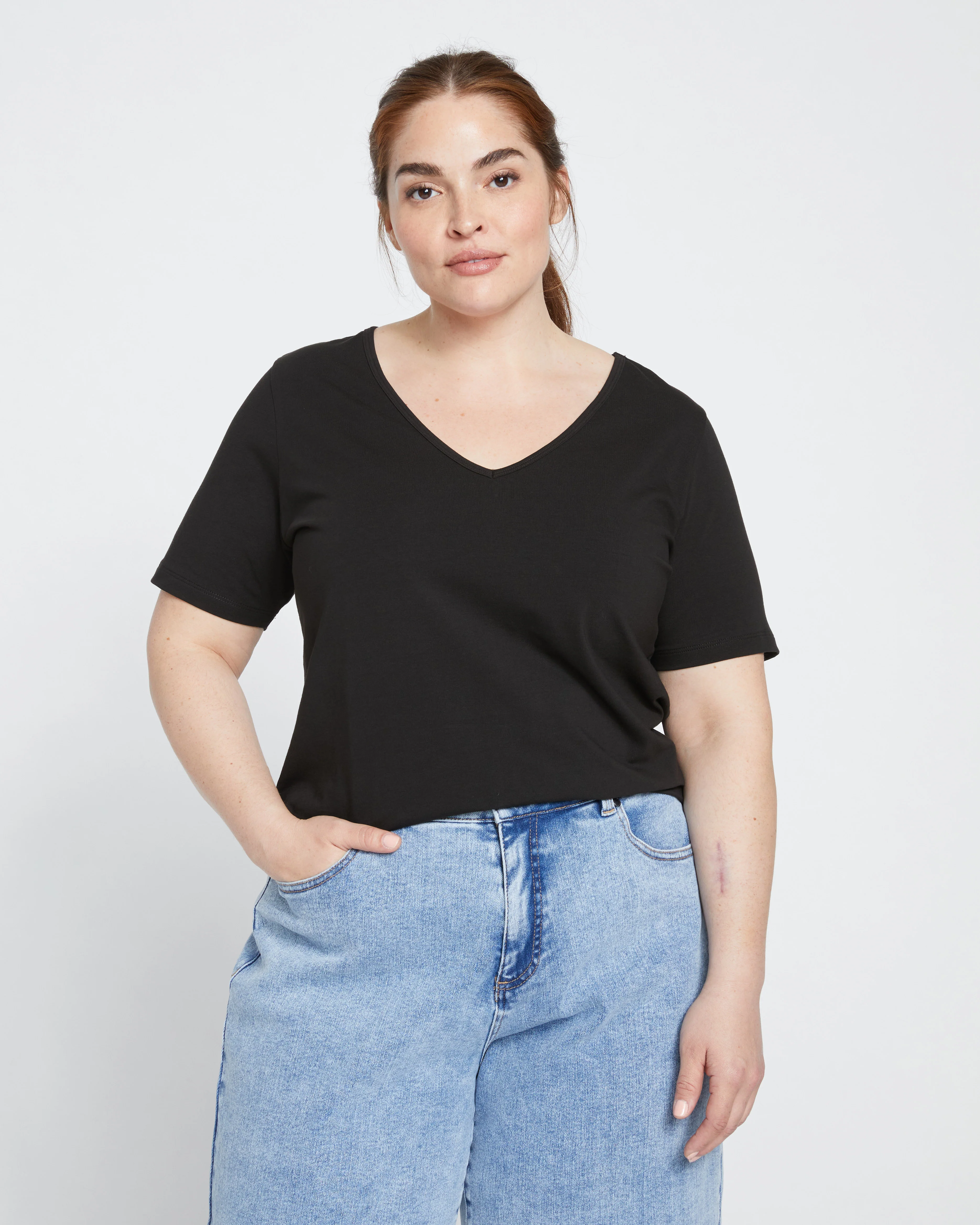 Double V Tee - Black