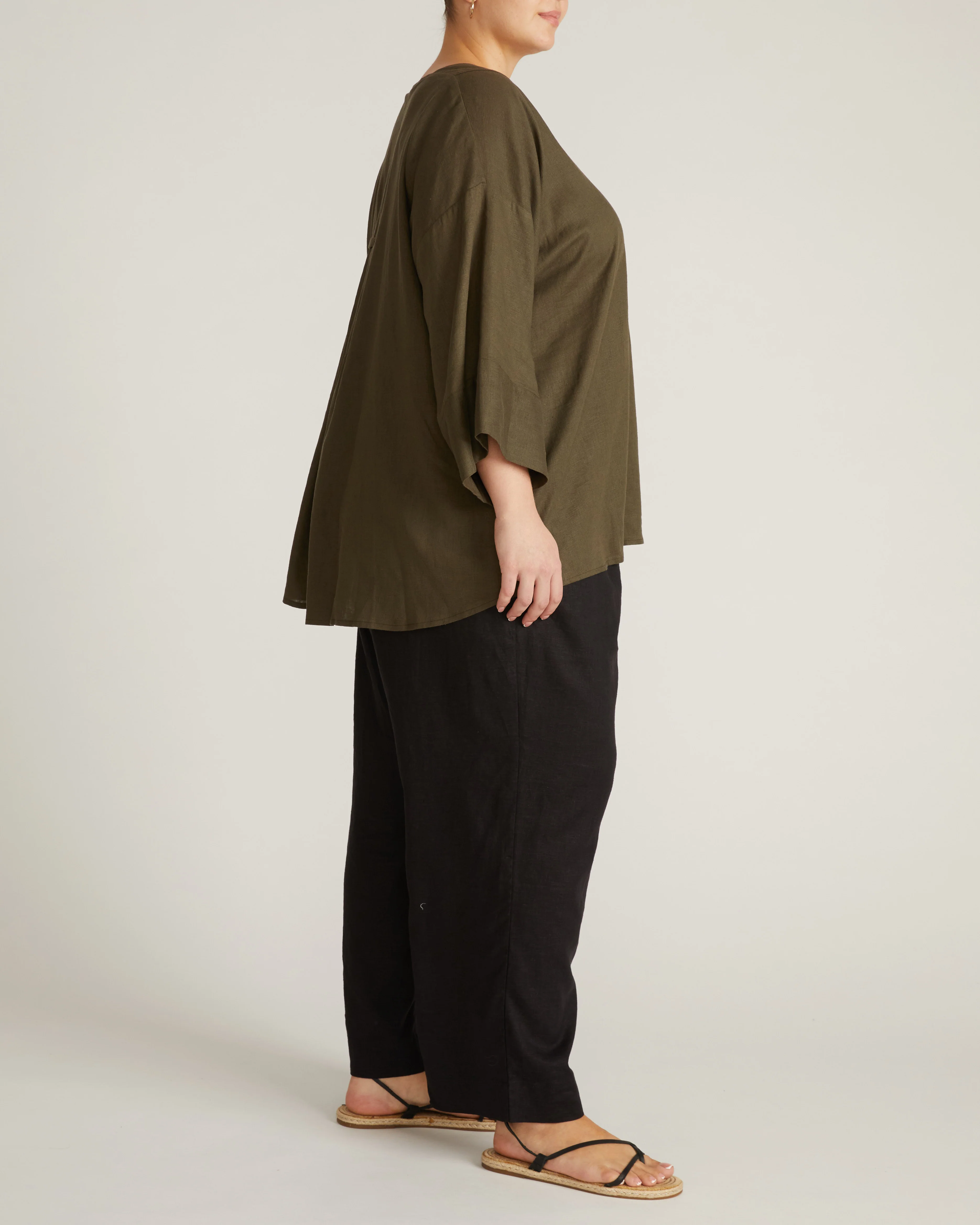 Elio V-Neck Linen Blend Top - Camo - Image 6