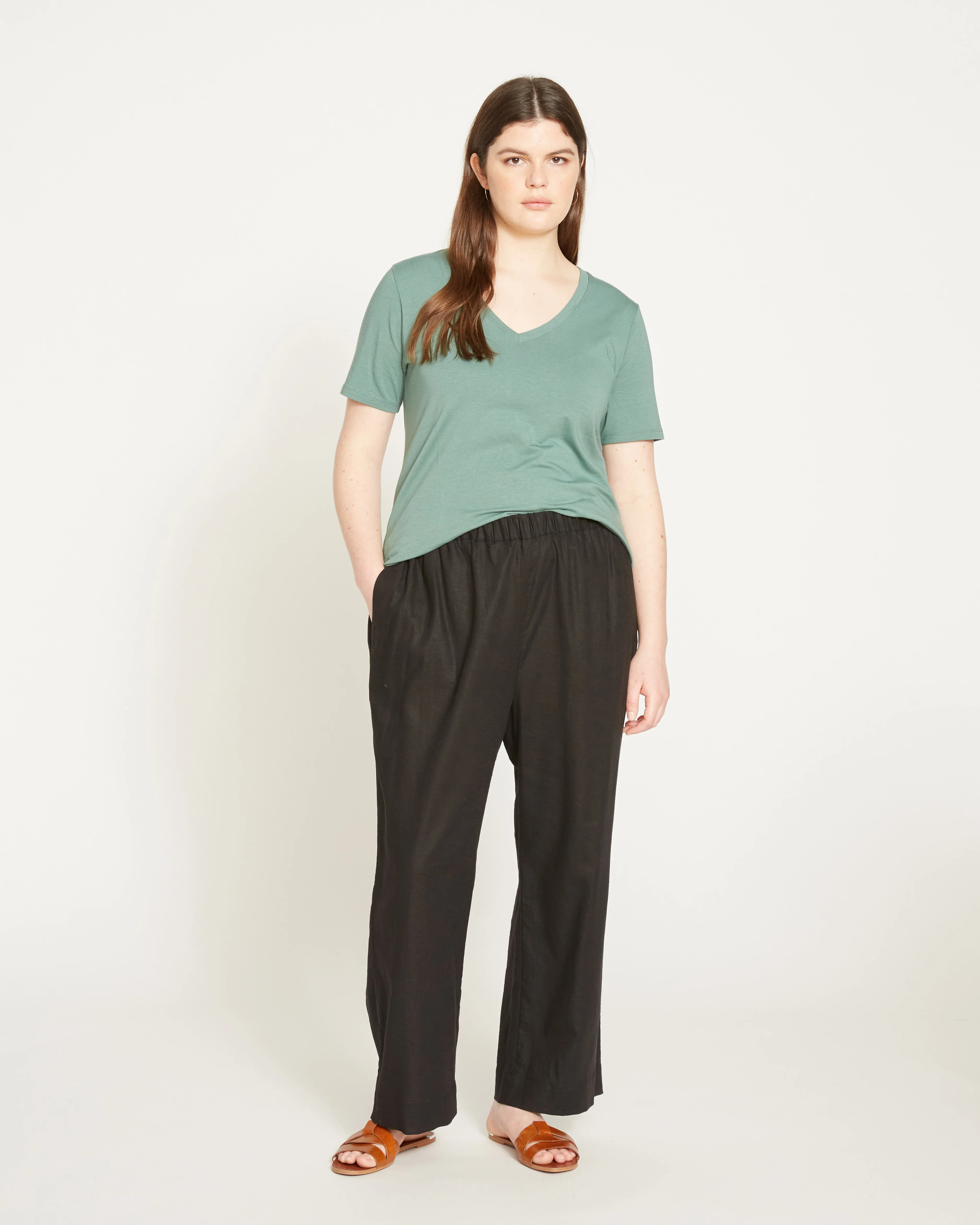 Iris Linen Blend Easy Pull-On Pants - Black - Image 10