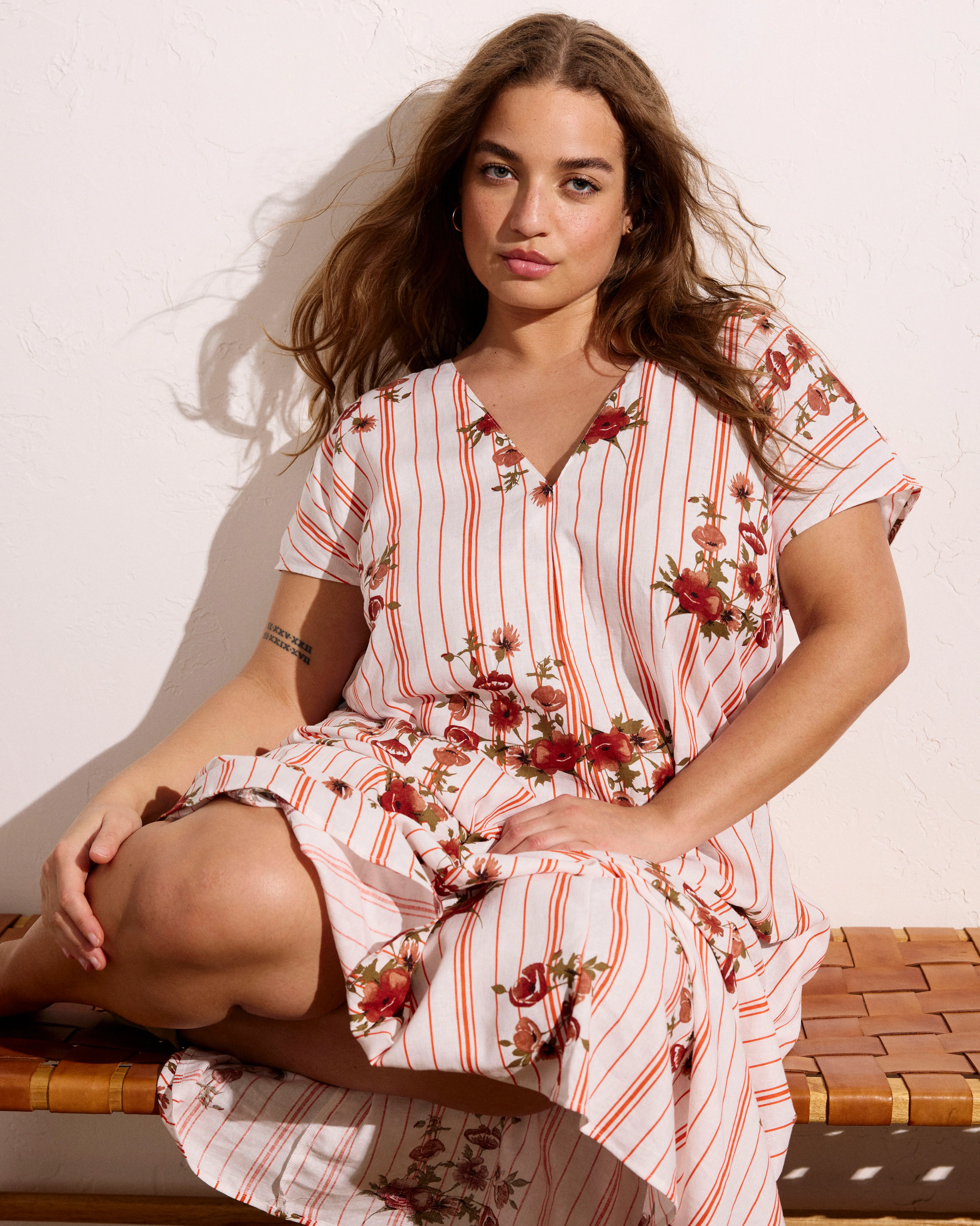 Louvre Bow Back Linen Blend Dress - Wild Flower Bouquet Print on Stripes - Image 4