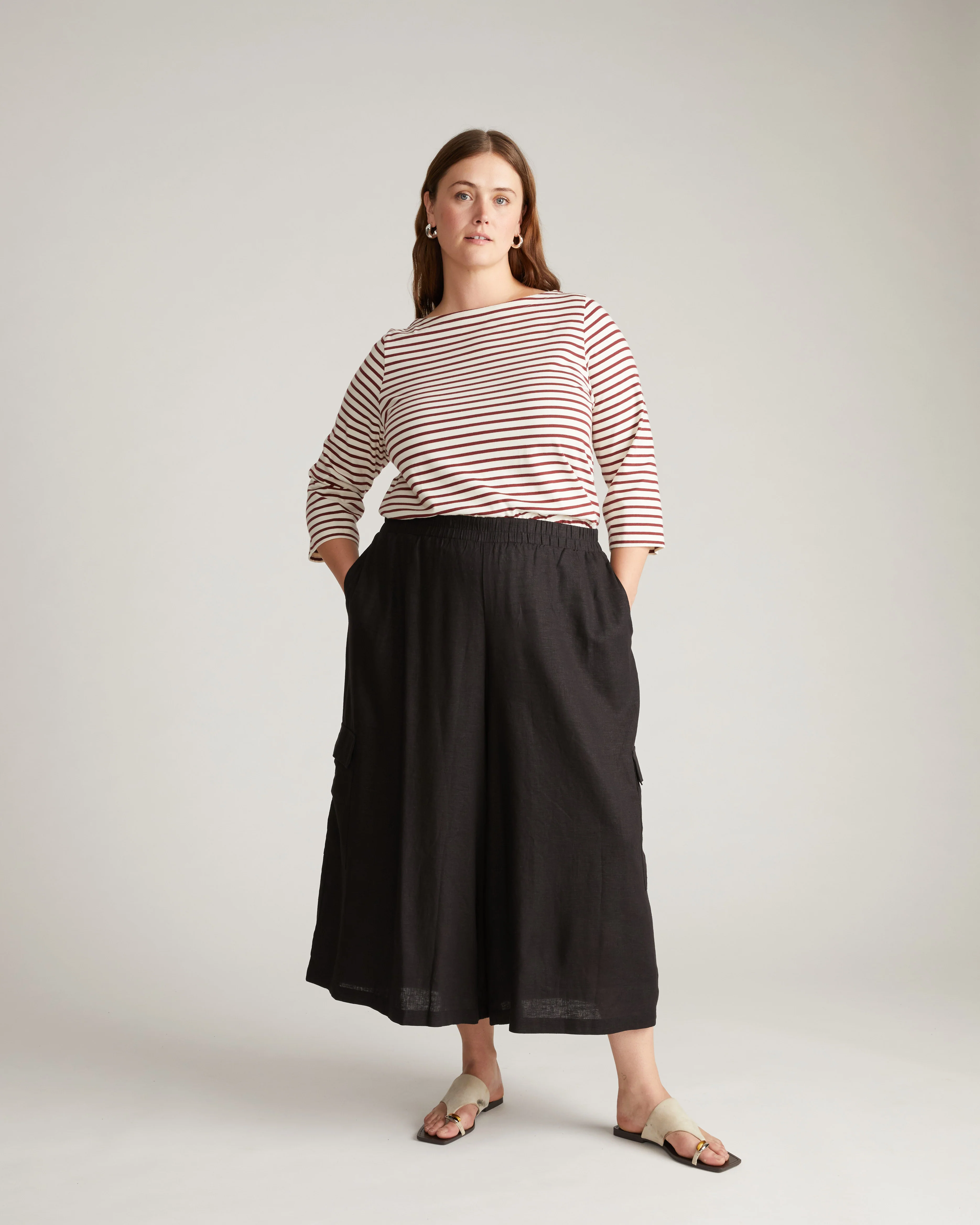 Palazzo Cargo Linen Blend Pant - Black - Image 3