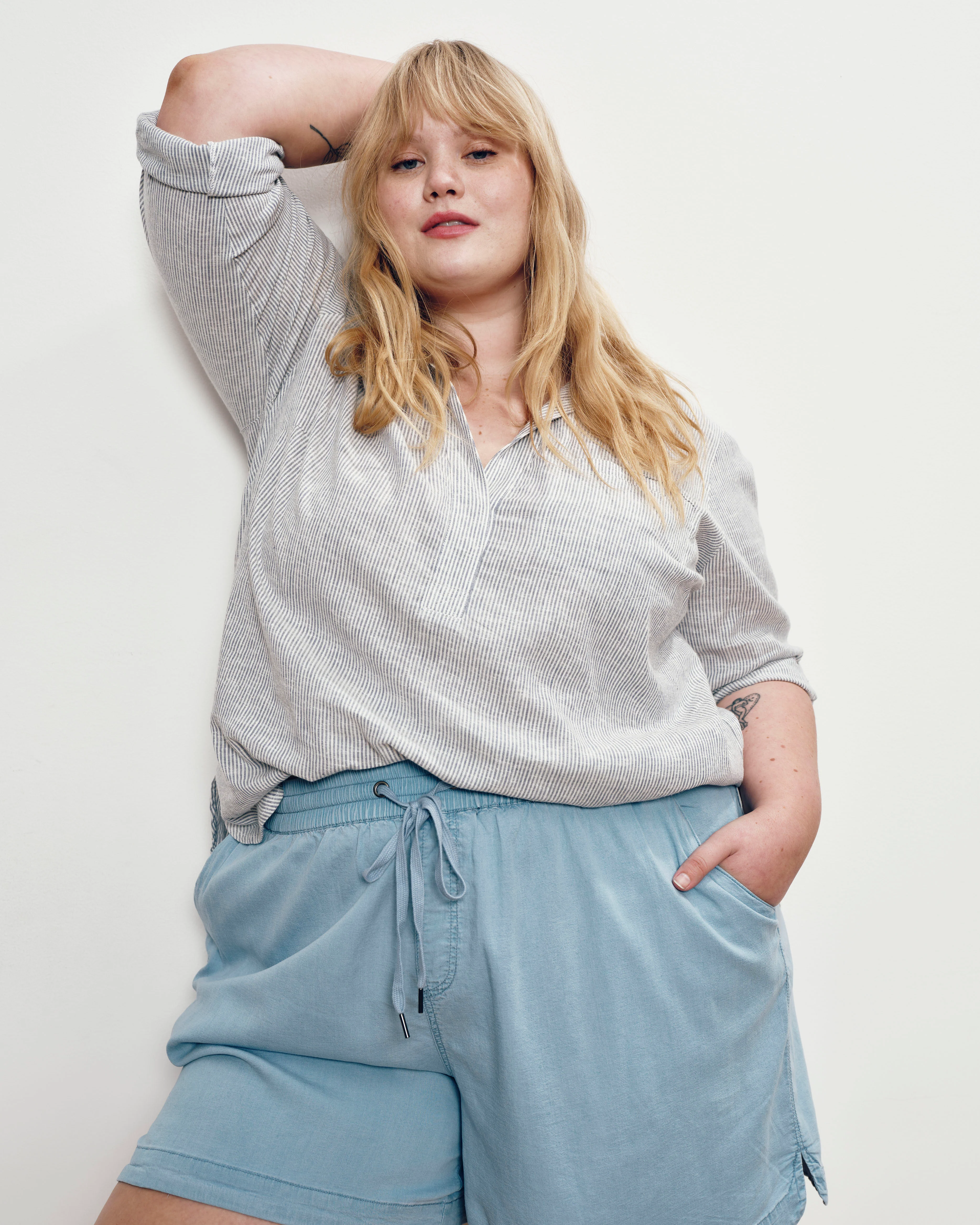 Perfect Tencel Chambray Shorts - Morning Blue - Image 6