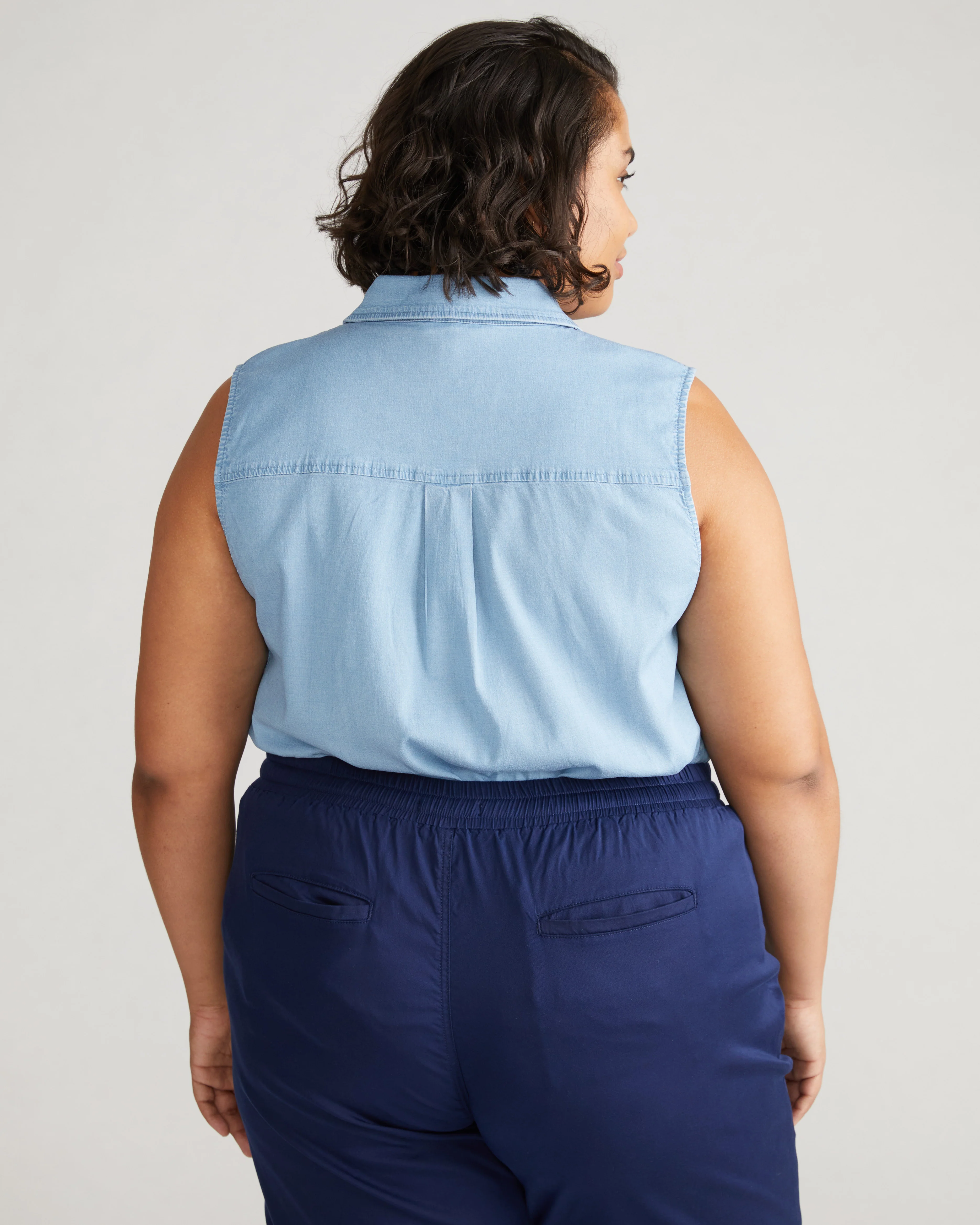 Perfect Tencel Chambray Sleeveless Shirt - Morning Blue - Image 4