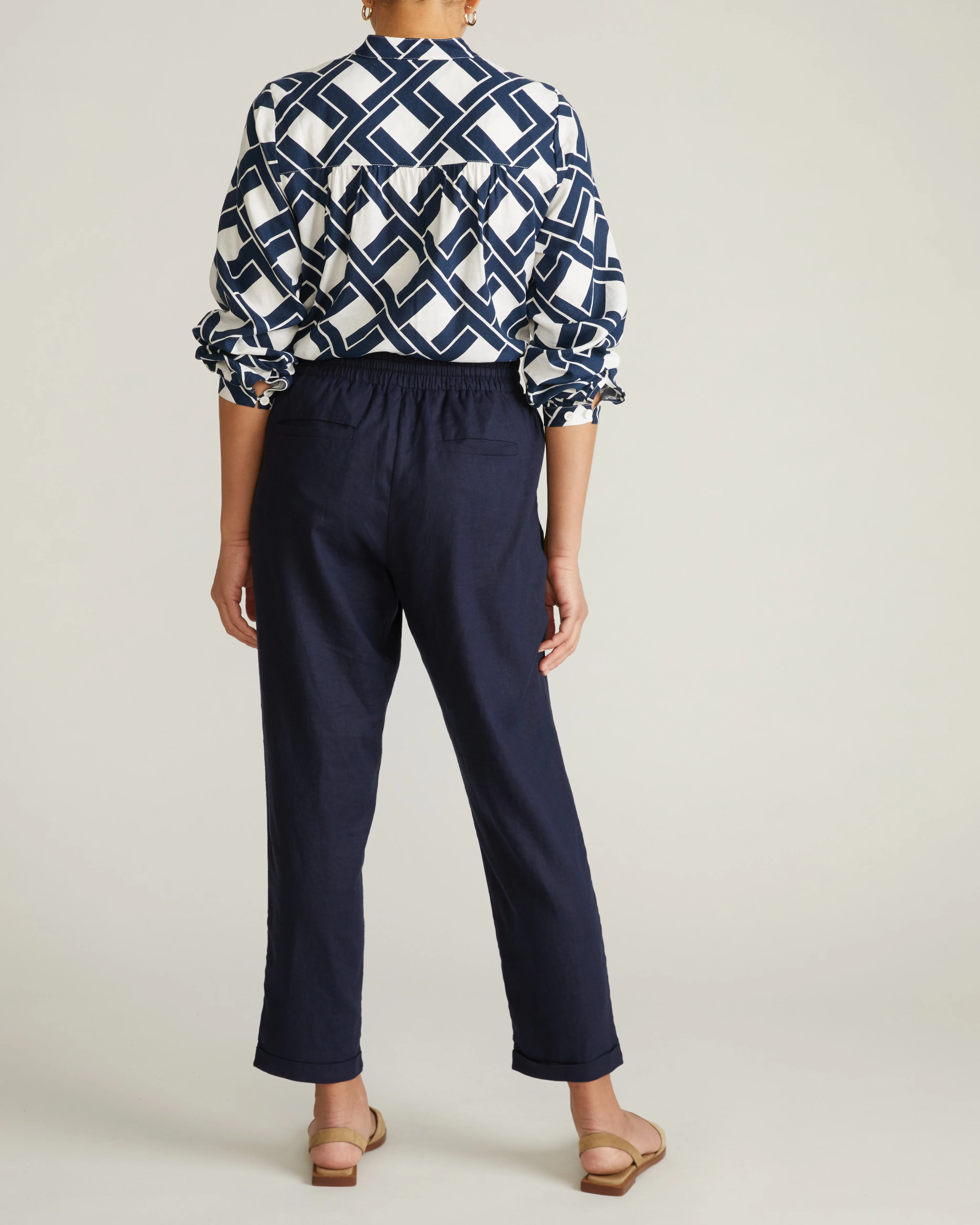 Sayville Linen Blend Drawstring Pant - Navy - Image 4