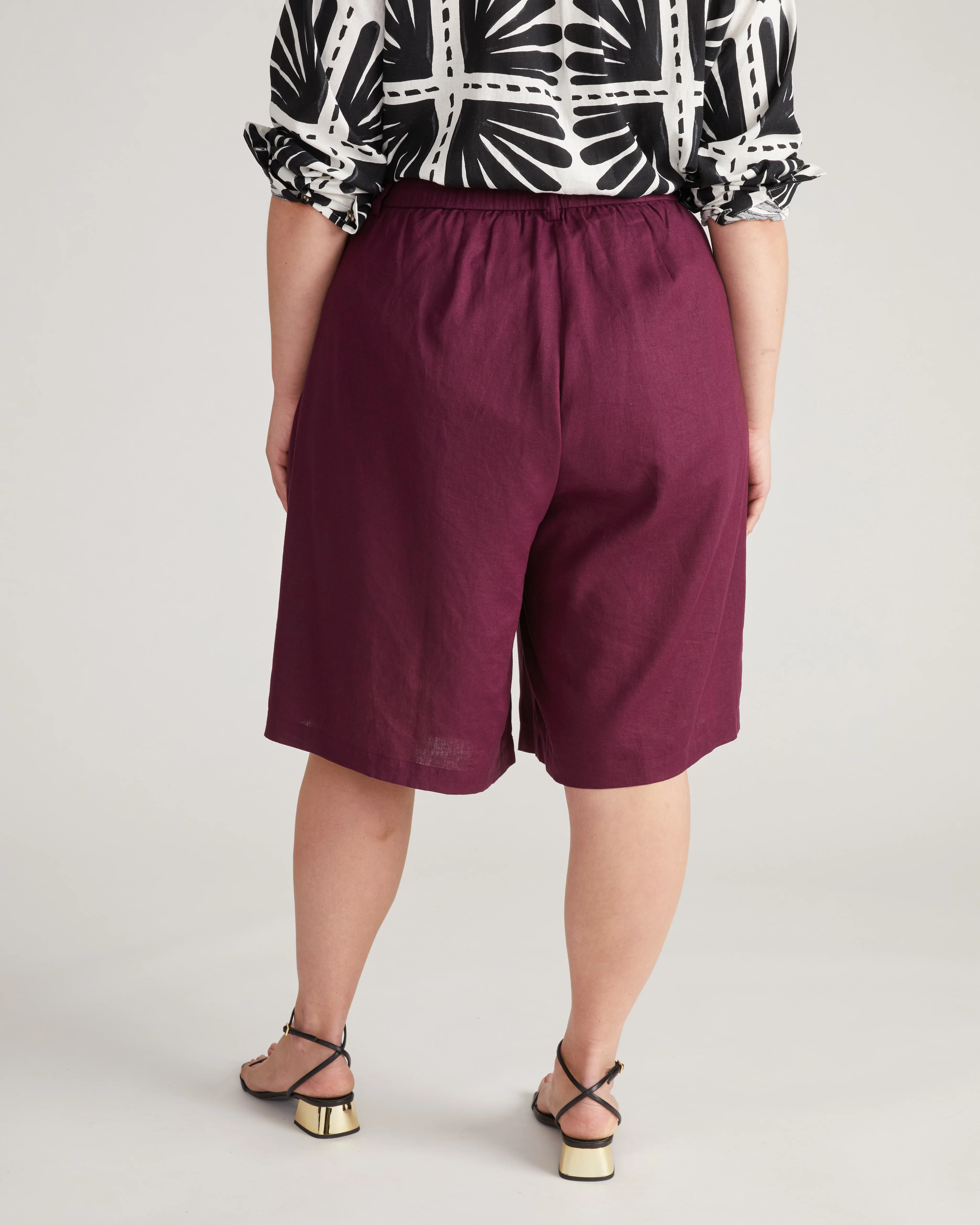 Seaport Tailored Linen Blend Short - Acai - Image 3