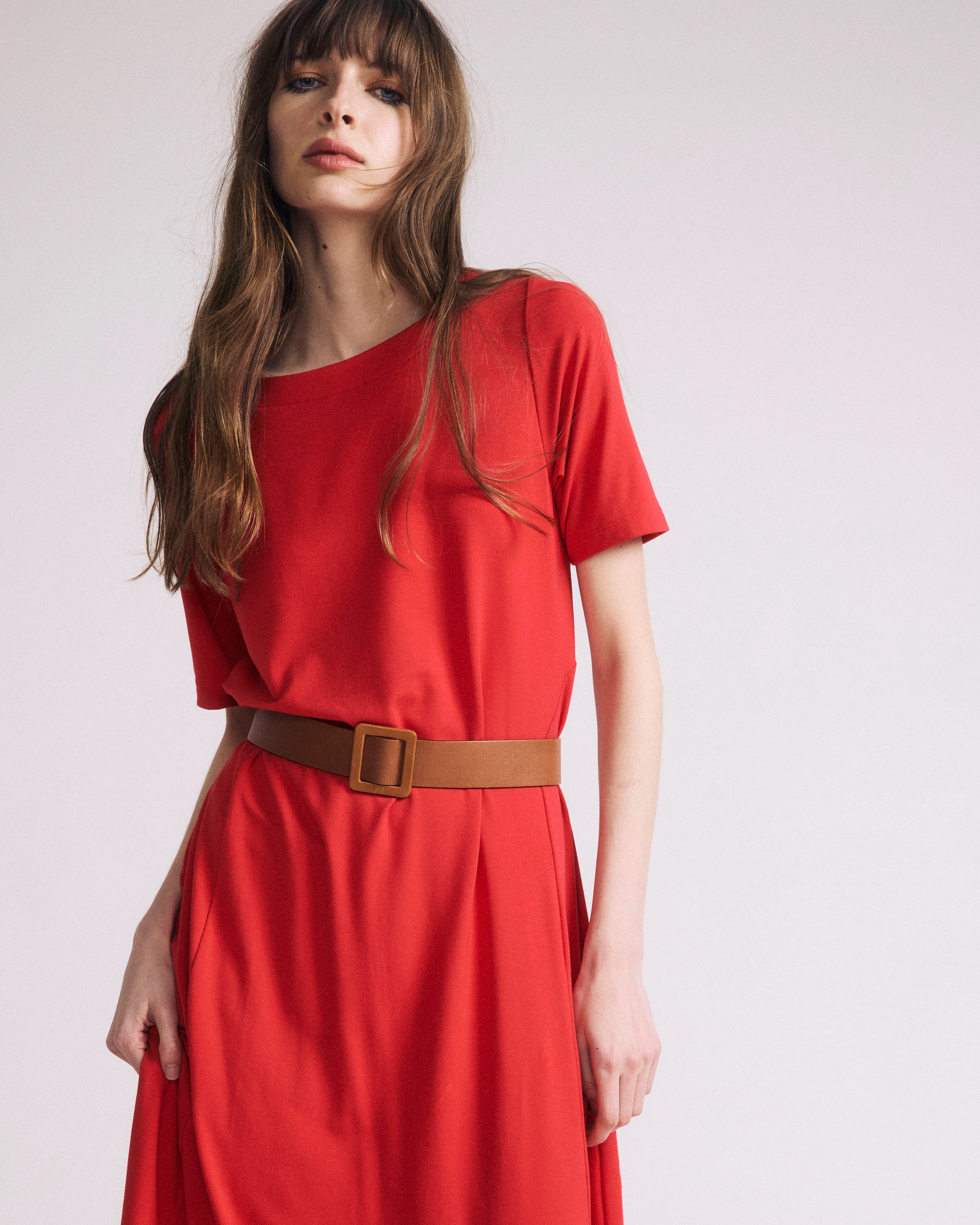 Serena Boatneck Divine Jersey Dress - Lipstick - Image 2