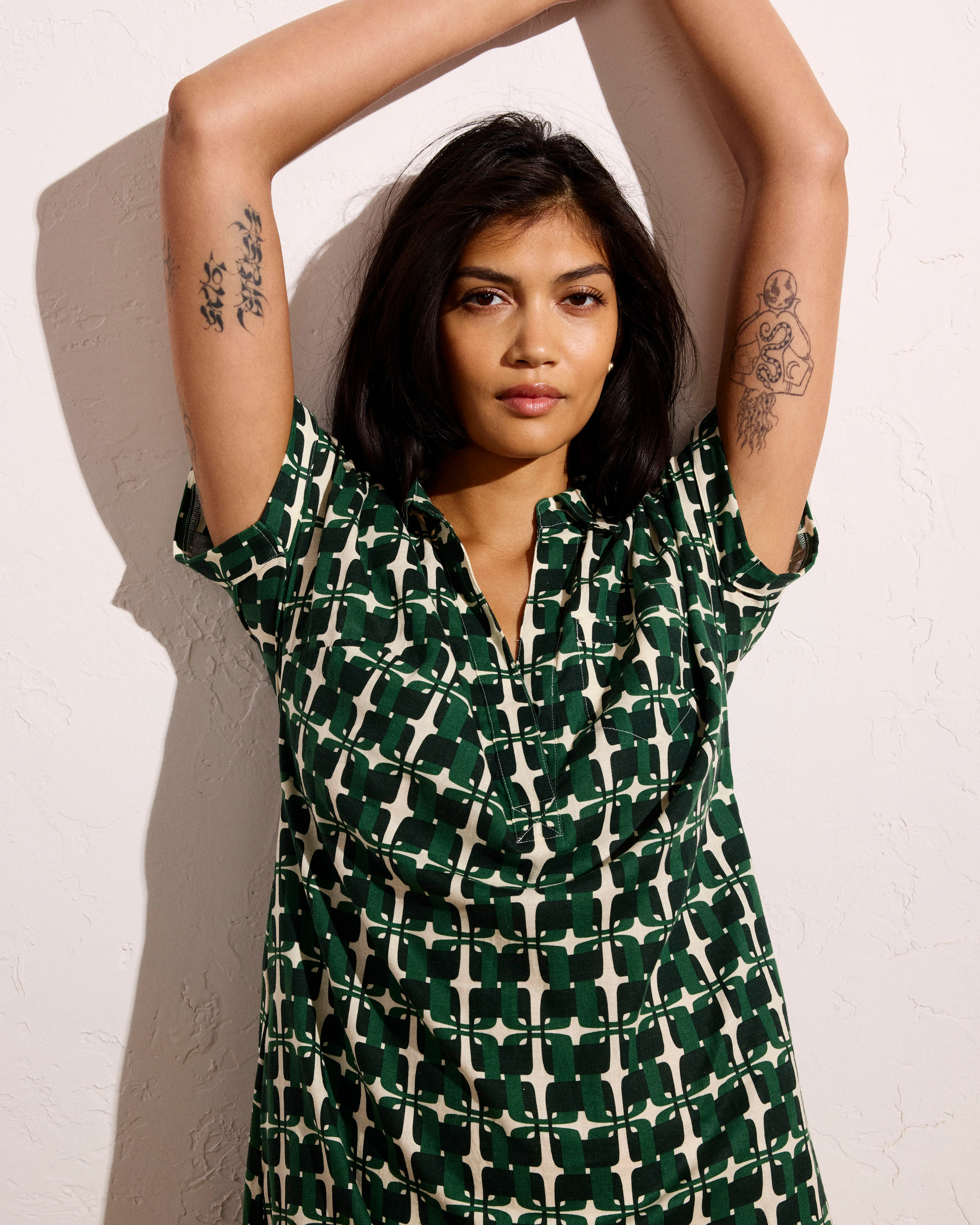 Sunshine Linen Blend Polo Dress - Green Trellis Print - Image 3