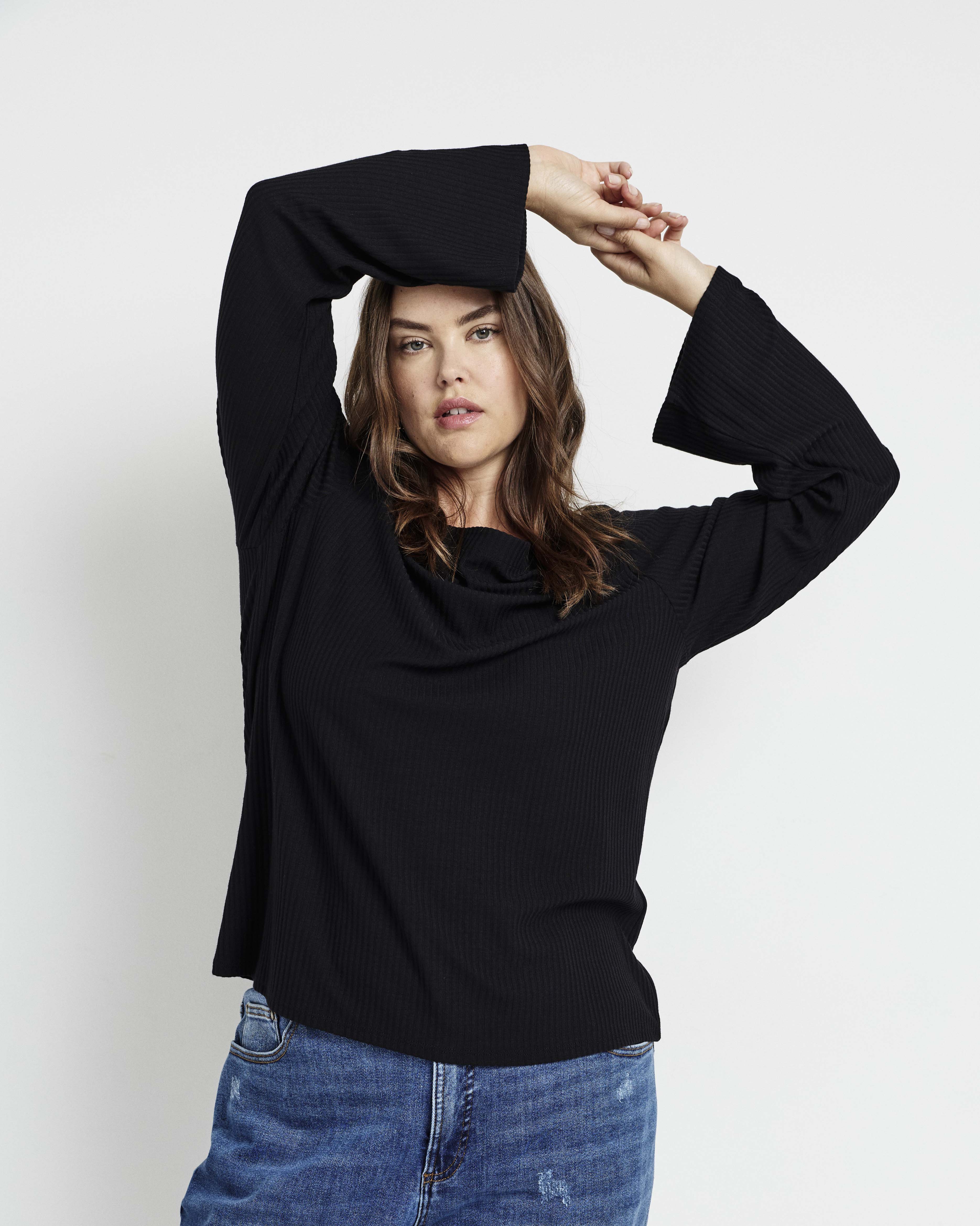 Yasmin Flare Sleeve Ribbed Top - Black